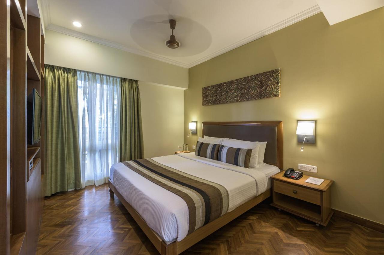 คลับ มหินทรา เมาน์ เซเรน รีสอร์ต Hotel Chinnakanal ภายนอก รูปภาพ